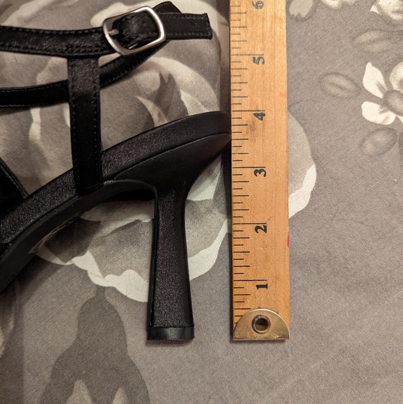 Shein Satin Heeled Sandals - Picture 7 of 9